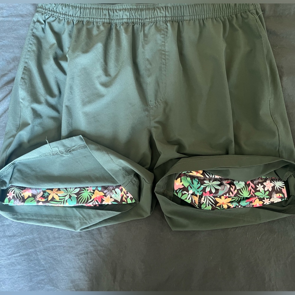 Men’s Chubbies 7” Short w Floral Liner